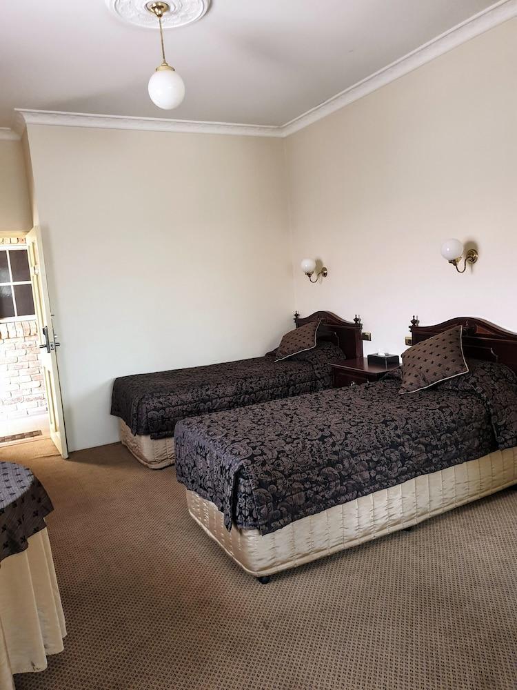 Australian Heritage Motor Inn Dubbo Esterno foto